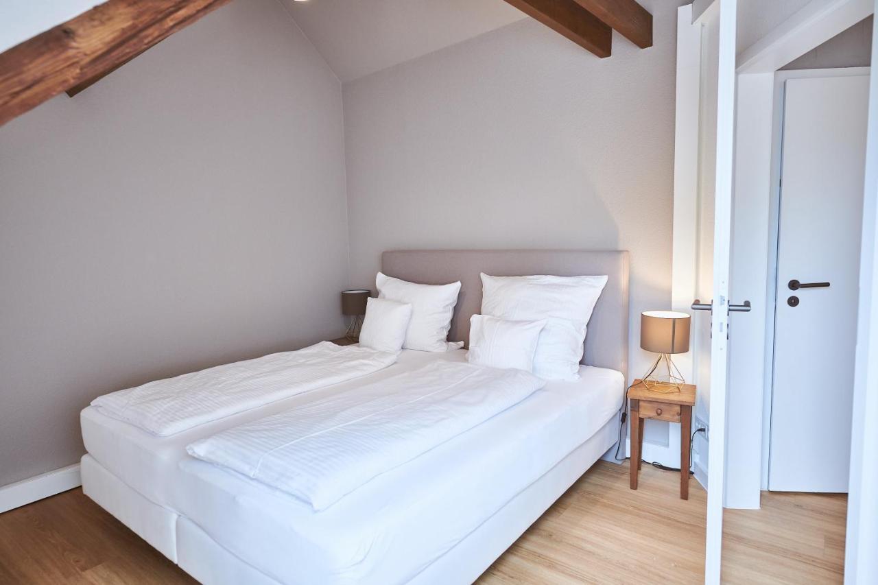 Gutshotel Baron Knyphausen Эльтвилле Экстерьер фото